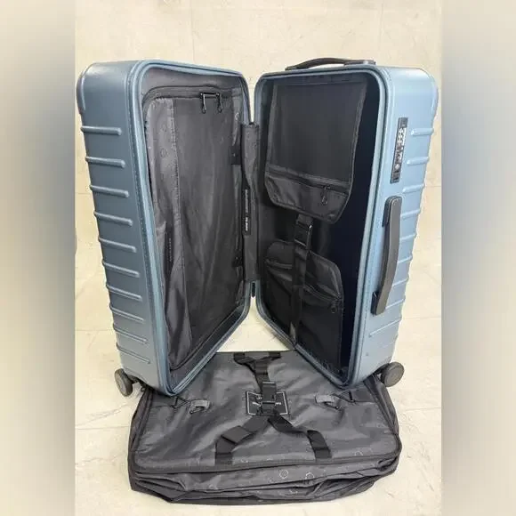 (SW-20) Solgaard Lite Luggage In Pacific Blue - Picture 2 of 6